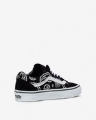 Grade School Old Skool Peace Paisley