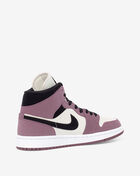 Air Jordan 1 Mid SE