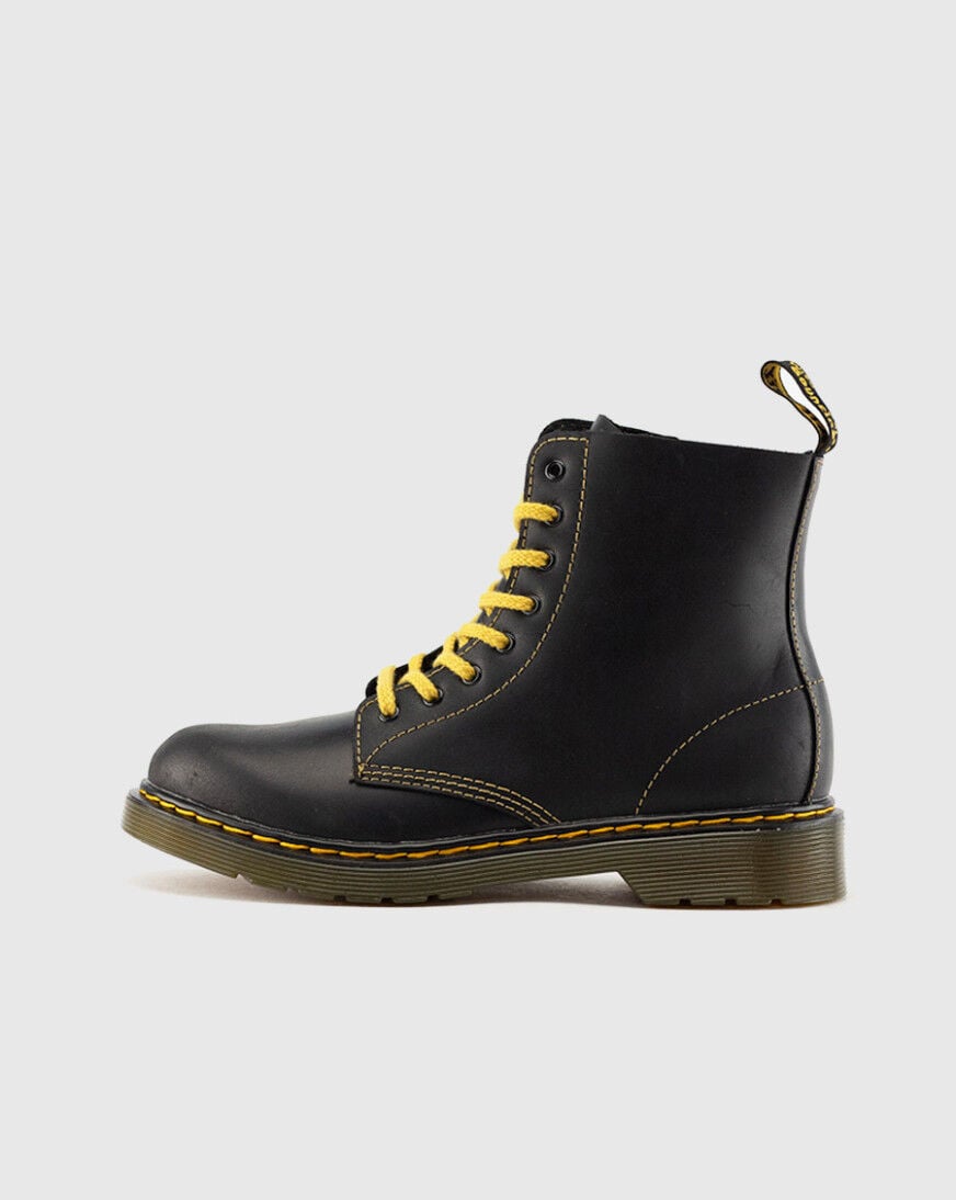 Dr martens grade school