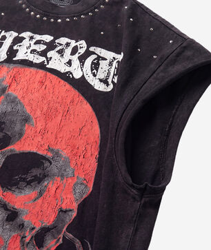 Smoke Skull Cut Off Crop Tee