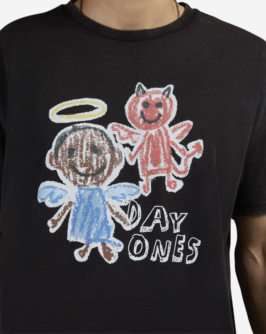 Shop Mister Tee Day Ones Tee MTUS487A-US-03054 black | SNIPES USA