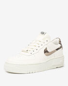 Air Force 1 Low Pixel SE