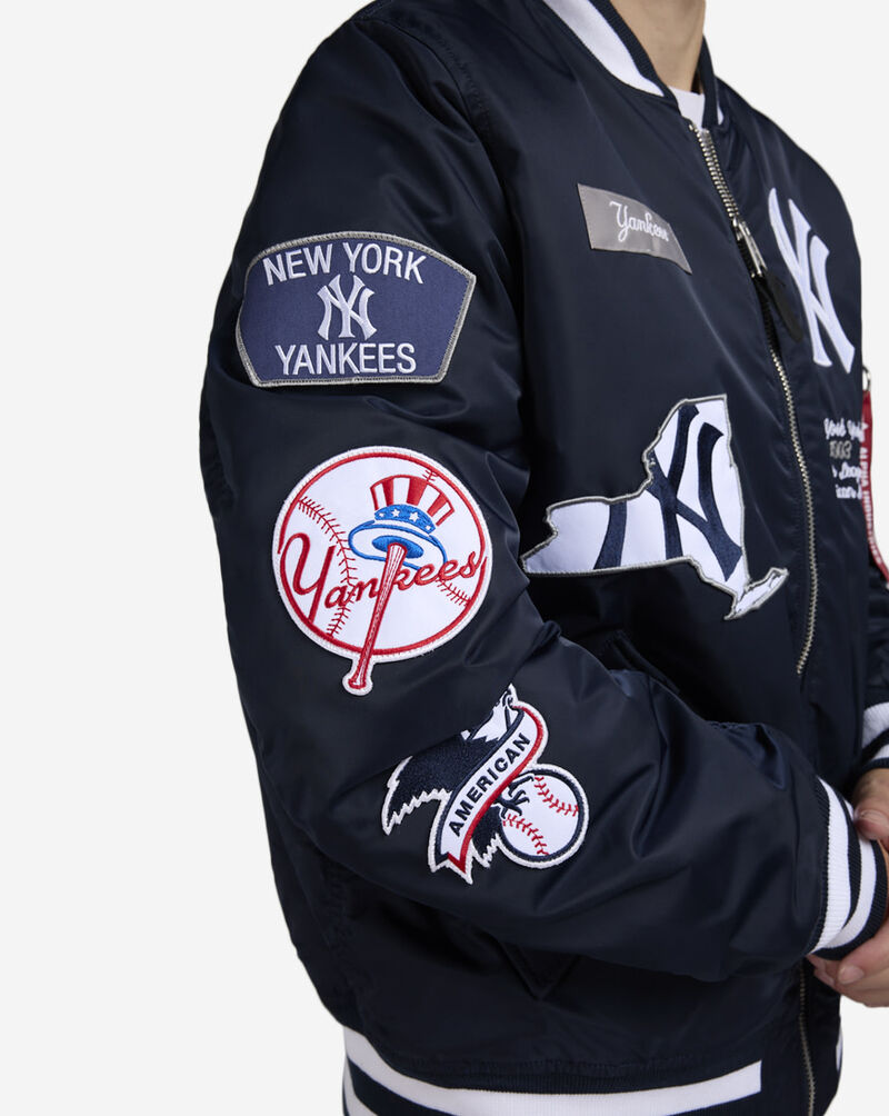 New Era Alpha Industries New York Yankees Bomber Jacket 60684045 Blue 3