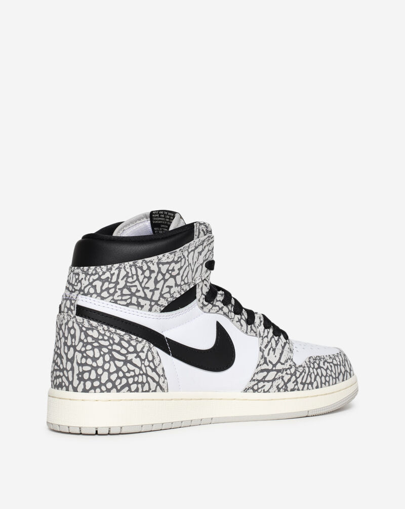 Jordan Mens Air Jordan 1 Retro High OG  DZ5485-052 Grey 3