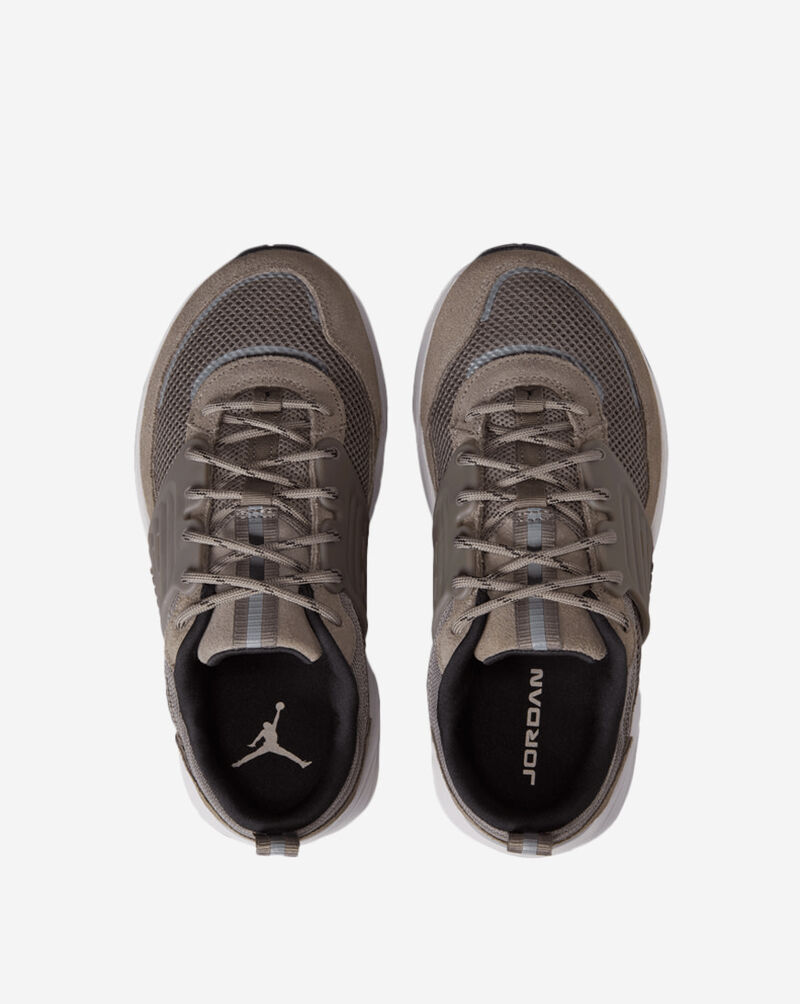 Jordan Trunner O/S IB3722-201 Brown 6