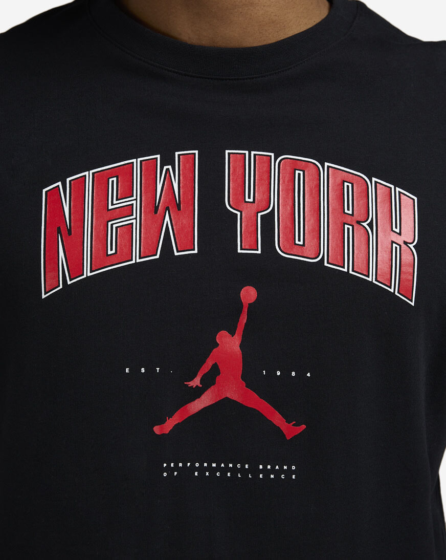 Tシャツ・カットソー Nike Jordan Mens Seoul T-Shirt HQ0390-010 Nike Air Jordan Men's T-Shirt Worldwide IX Tee (687819-010