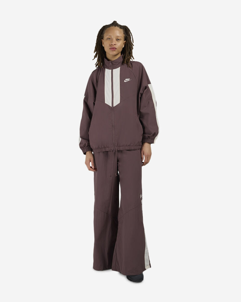 Nike NSW Wide-Leg Woven Pants IH8508-502 Purple 4