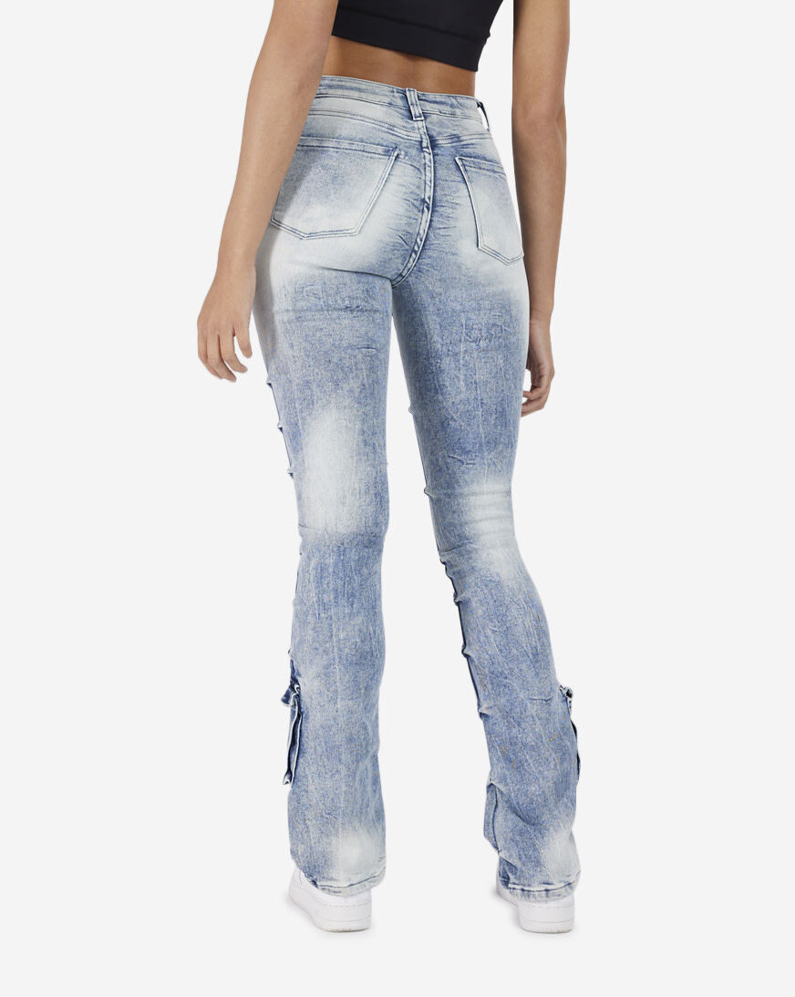 【INEGI】Smoke Low-Rise Bootscut Denim Pants 1437_4714_857_of?$pdp-m-opt$