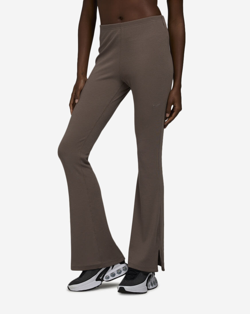 Shop Nike NSW Chill Knit Rib Pant FQ2113-233 brown | SNIPES USA