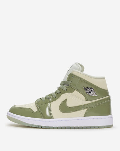 Air Jordan 1 Mid SE