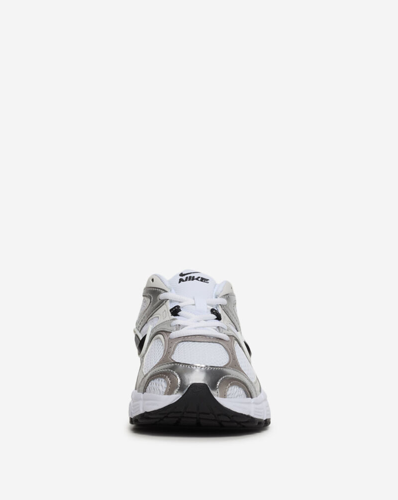 Nike v5 runner womens HQ7901-107 White 3