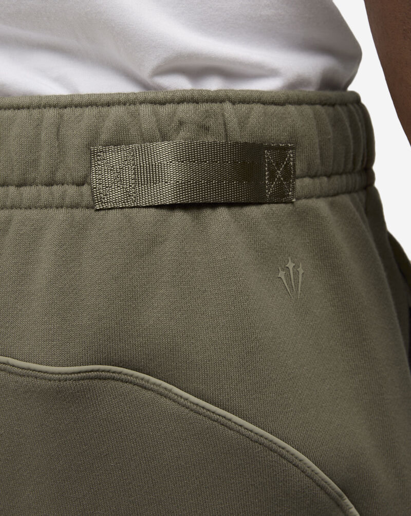 Nike NOCTA Fleece CS Sweatpants FN7661-040 Green 4