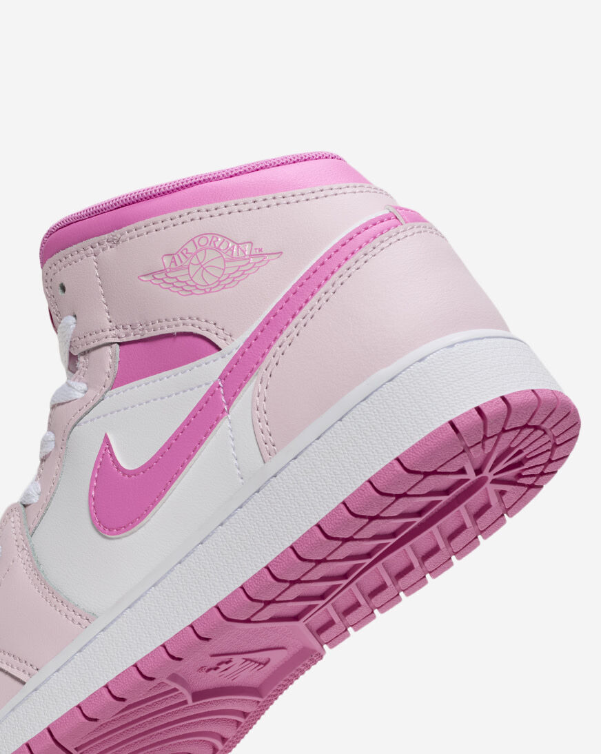 Shop Jordan Big Kids' Air Jordan 1 Mid DQ8423-601 pink | SNIPES USA