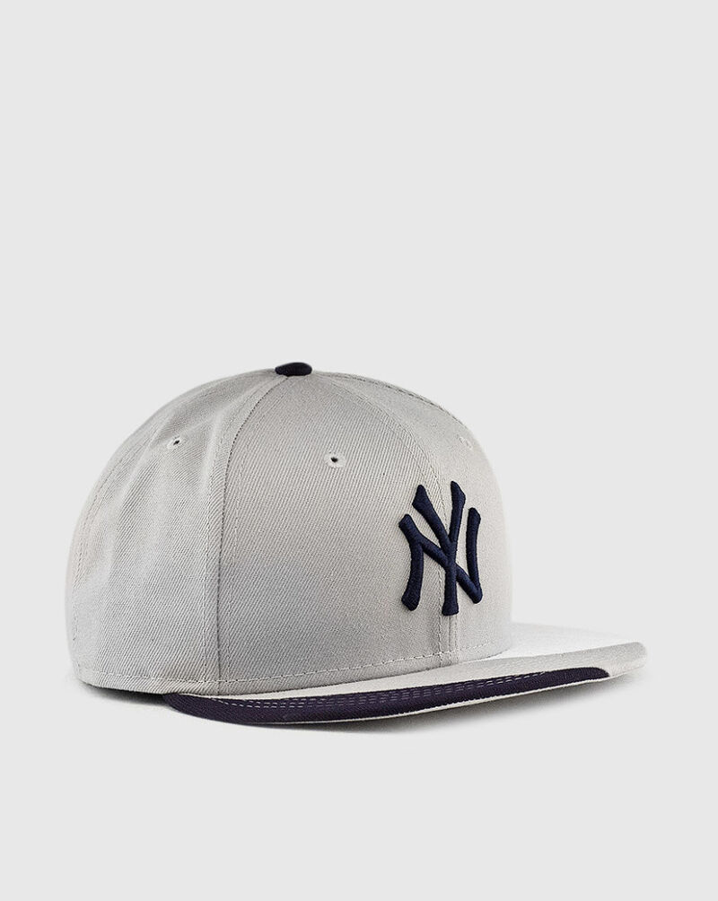 New Era New York Yankees Curve 9Fifty Snapback 80752321 Grey 1