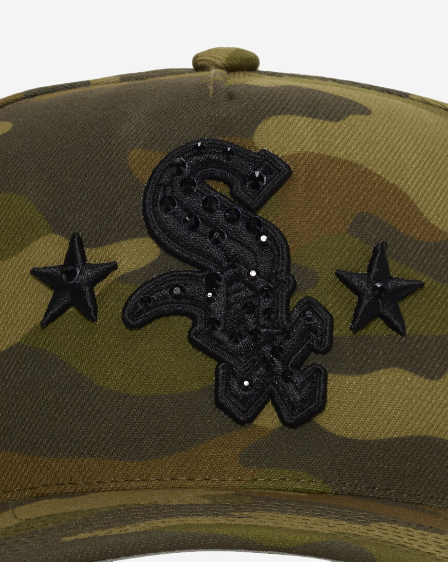 Shop Mitchell Ness Chicago White Sox Pro Pinch Rhinestone Snapback