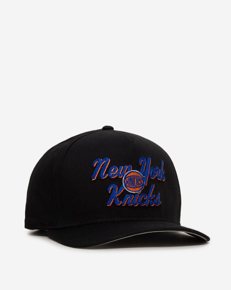 New Era 9Fifty New York Knicks Chainstitch Snapback Hat 60727446 Black 1