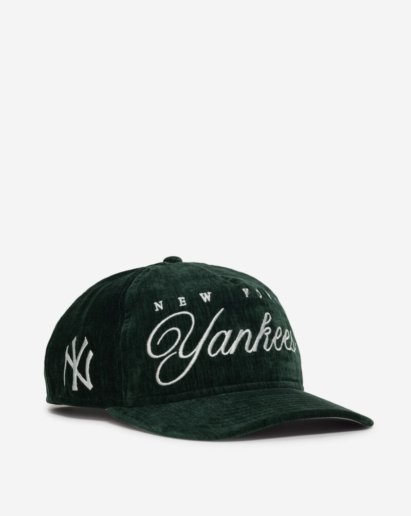 New Era 19Twenty New York Yankees Velvet Snapback Hat 60769980 Green 1