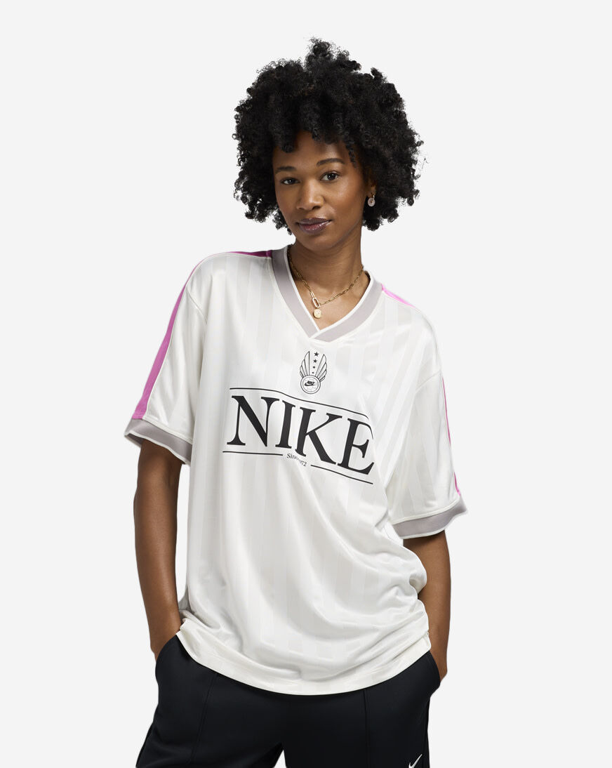 ナイキ NIKE レディース 半袖Tシャツ ナイキ ウィメンズ NSW V NECK JERSEY IH8505010 （BLACK/SAIL/COL NIKE AS W NSW V NECK JERSEY BLACK/SAIL/COLLEGE GREY/SAIL