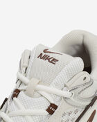 Nike V5 RNR HQ7901-102 silver 8