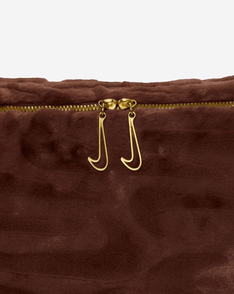 Nike NSW Faux Fur Slouchy Bag HQ7515-265 Brown 2
