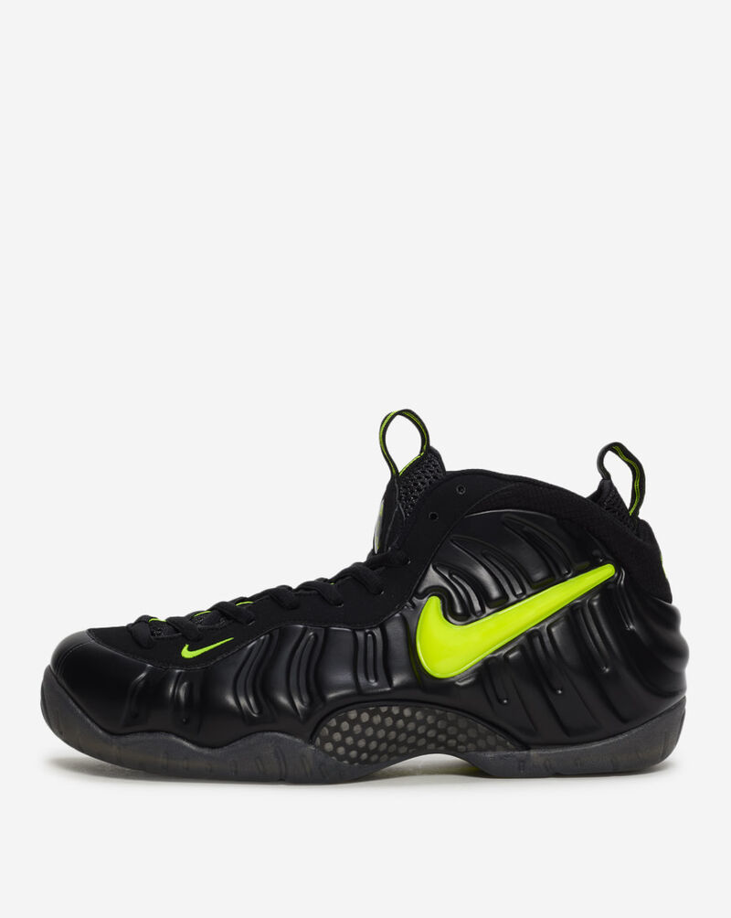 Nike Air Foamposite Pro HF0794-002 Black 1