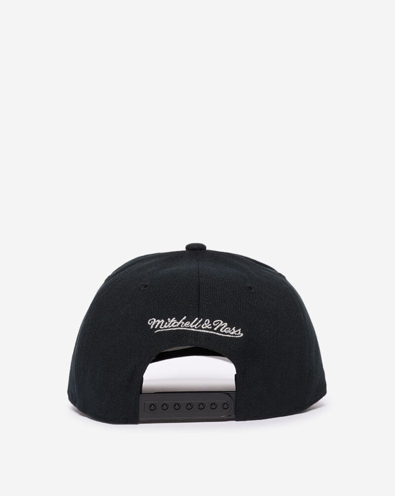 Mitchell  Ness Chicago White Sox Pro Pinch Tribal Shine Snapback Hat HP20522-CWSBKSV Black 3