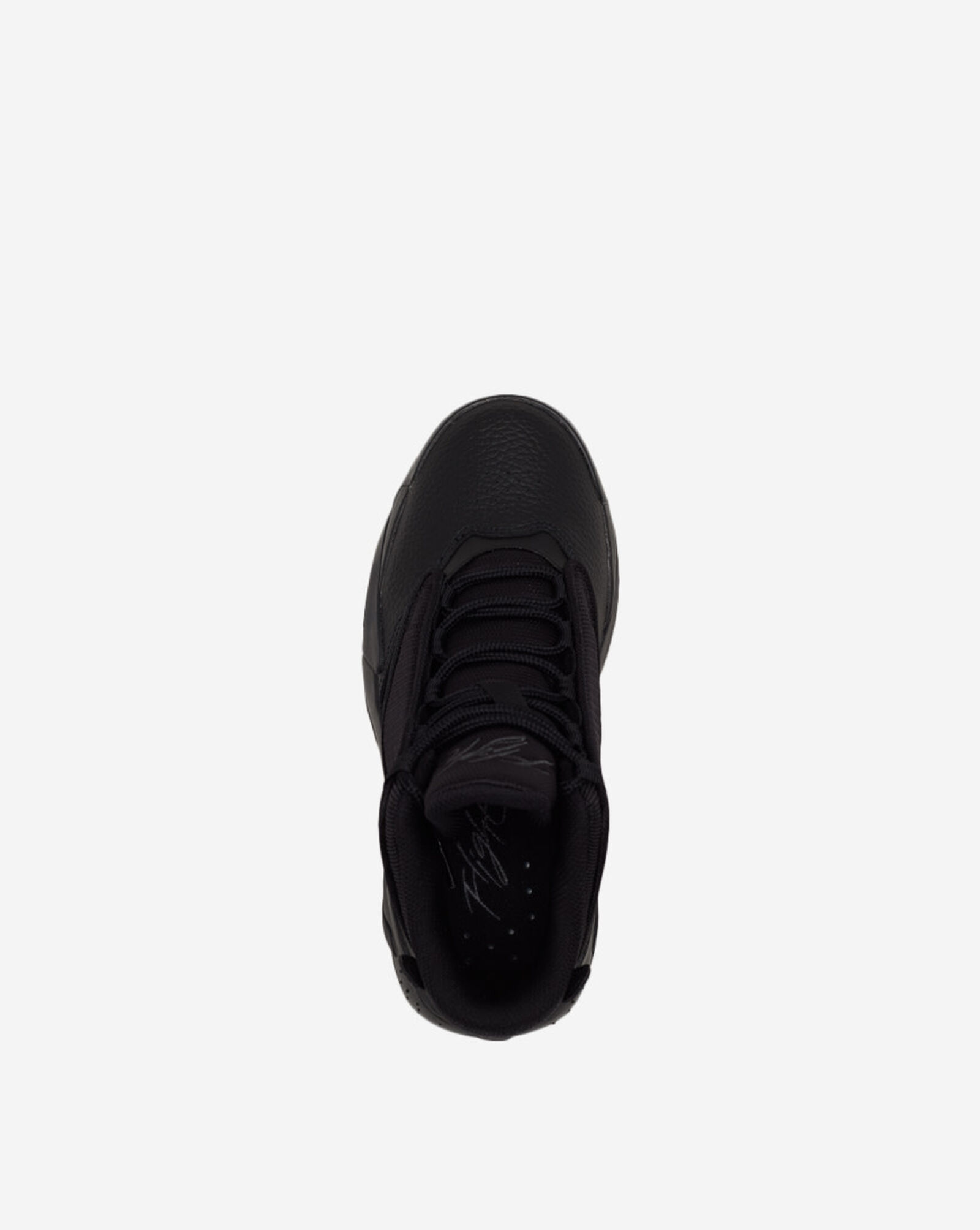 snipes jordan max aura 2