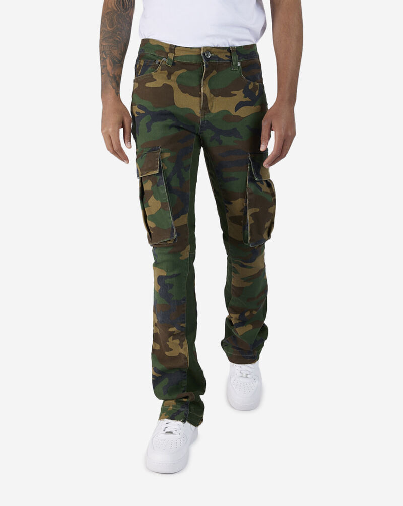 Shop Decibel Stacked Cargo Twill Pants DCBWB001-CAM camo | SNIPES USA