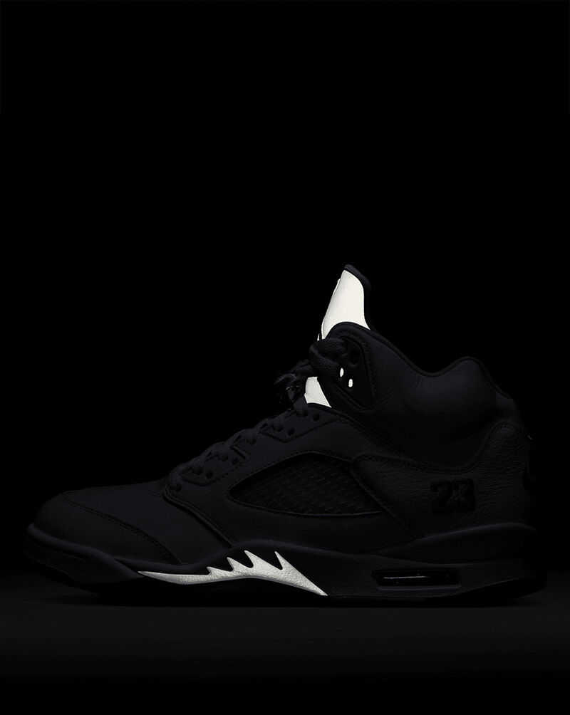 Jordan Air Jordan 5 Retro OG "White Metallic" HQ7978-103 White 2