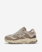 New Balance Grade School 9060 GC9060EX cream 1