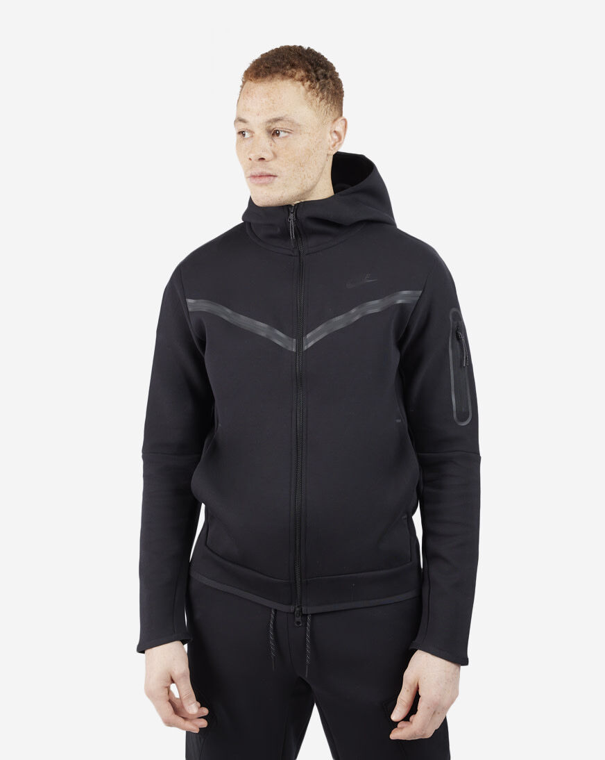 snipes nike tech fleece