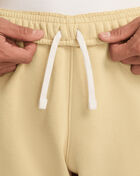 Nike NSW Club Jogger HJ6906-783 Gold 4