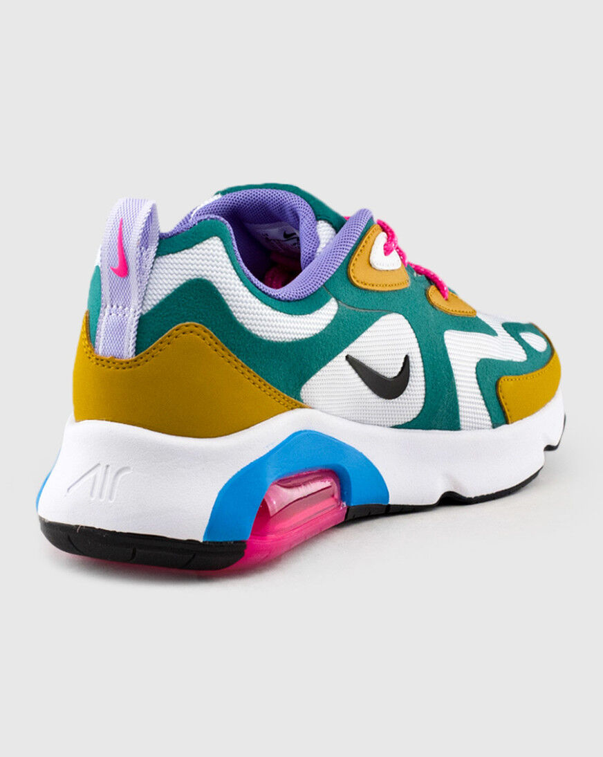 nike 200 mystic green