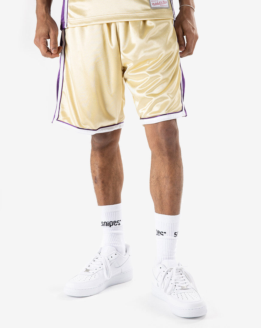 lakers gold shorts