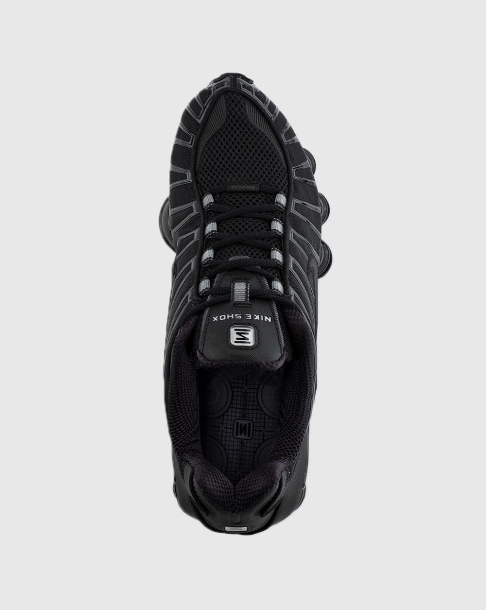 snipes nike shox
