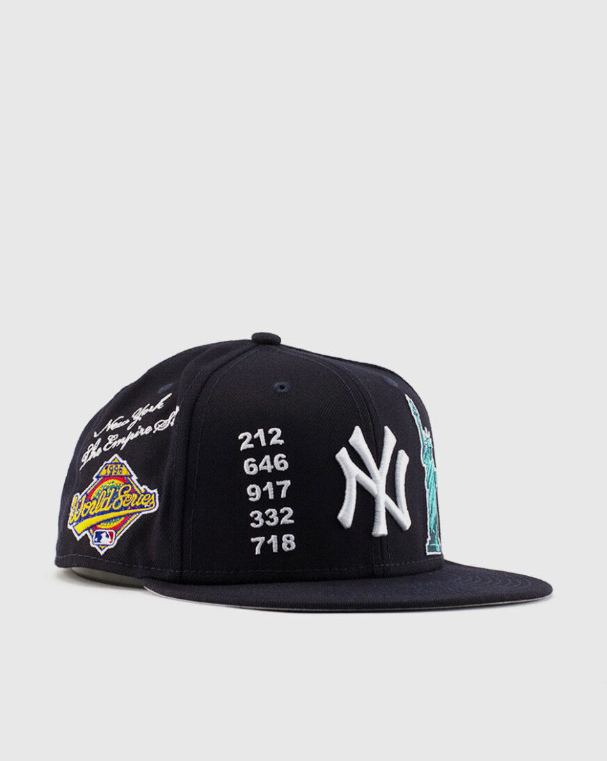 Shop New Era 59Fifty Local New York Yankees Fitted Hat 60051140 black | SNIPES USA