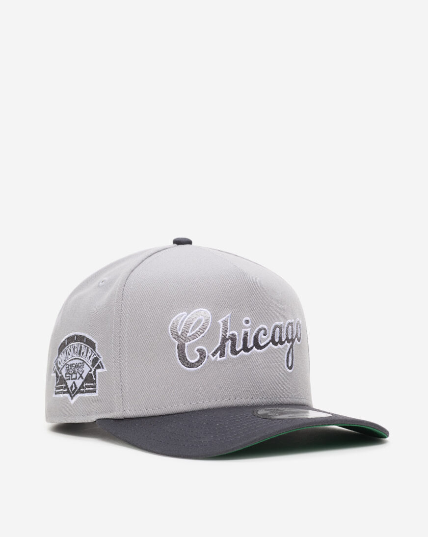 Shop New Era 9Fifty Chicago White Sox Snapback Hat 70923624 grey