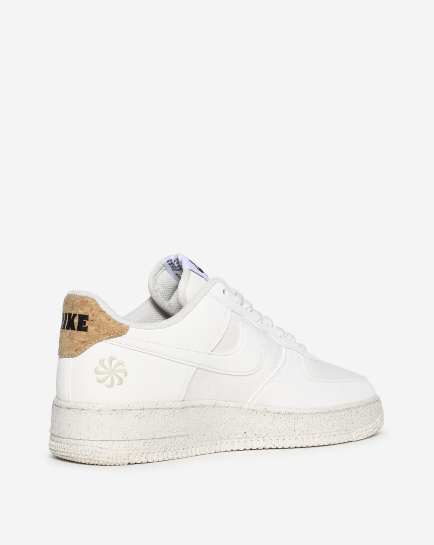 Shop Nike Air Force 1 07 LV8 DV7184 001 white SNIPES USA