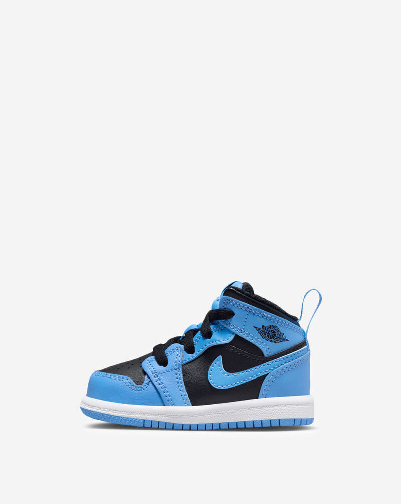 snipes university blue jordan
