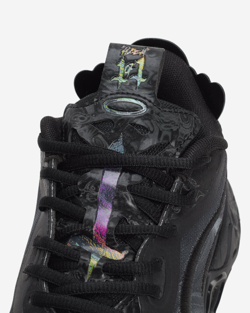 Shop Puma Grade School MB.04 LO Team JR 31217701 black | SNIPES USA