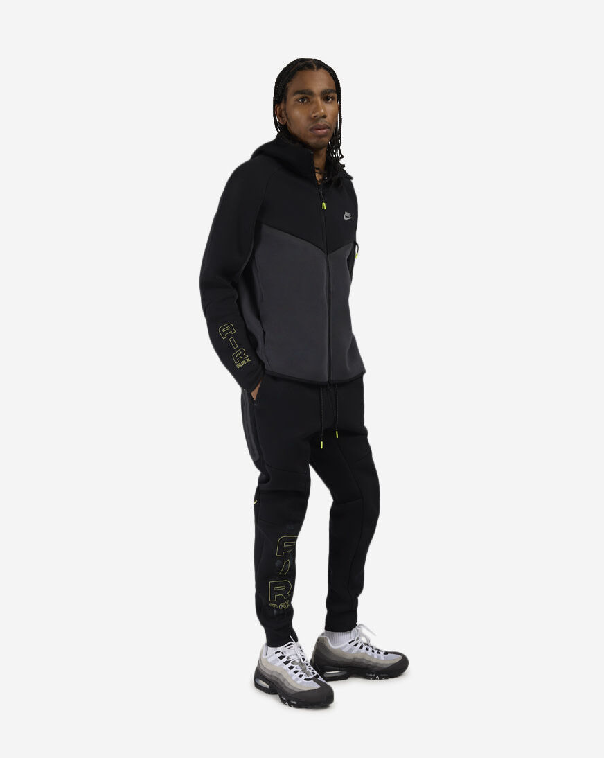 Nike Tech フルジップフードジャケット ブラック Nike Men's Black Tech Fleece Full-Zip Hoodie