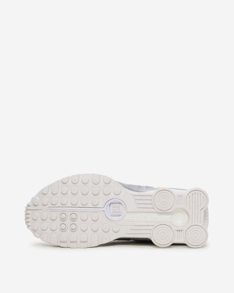 Nike Big Kids' Shox R4 CW2626-101 White 6