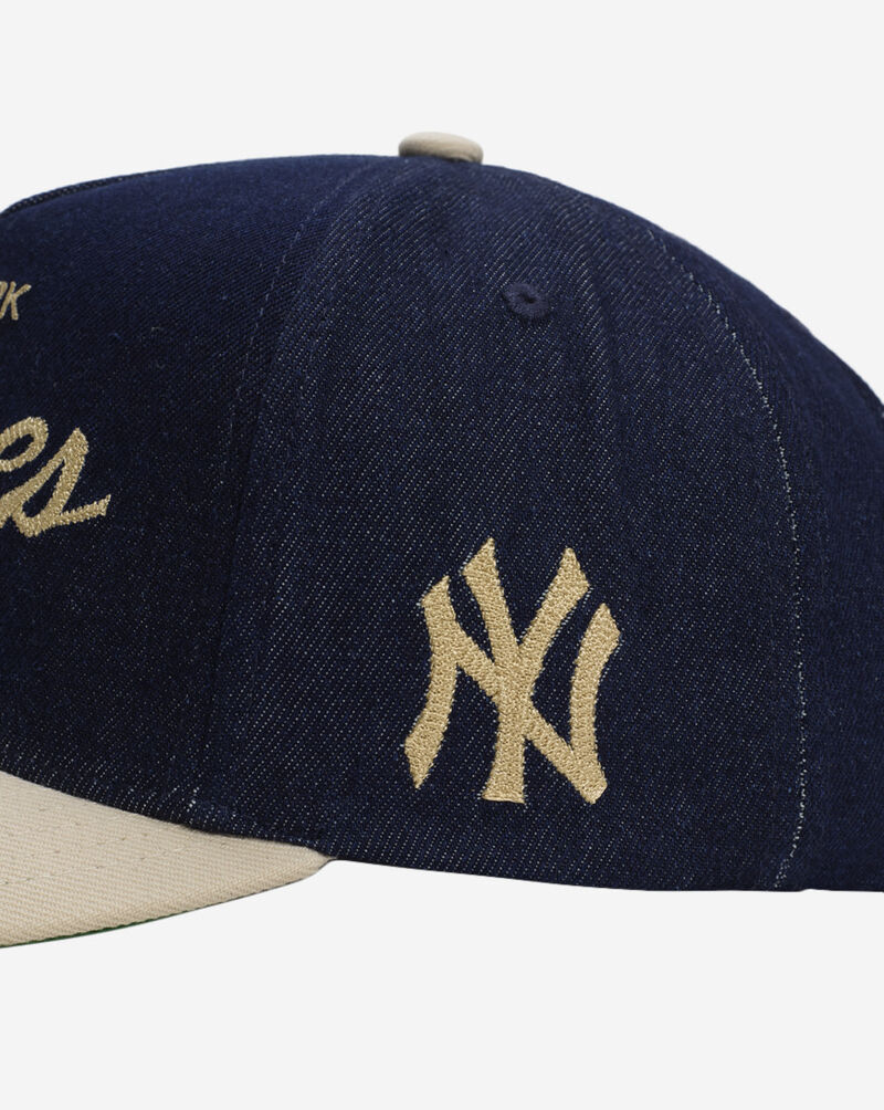 Mitchell  Ness New York Yankees Pro Pinch Denim Chainstitch Snapback Hat HP14680-NYYDNCR Blue 2