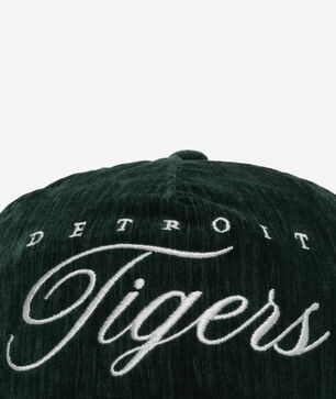 19Twenty Detroit Tigers Velvet Snapback Hat