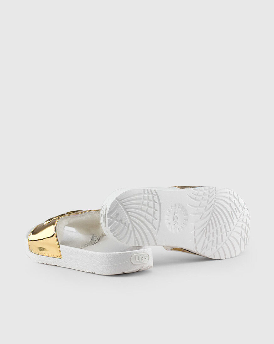 ugg royale graphic slide