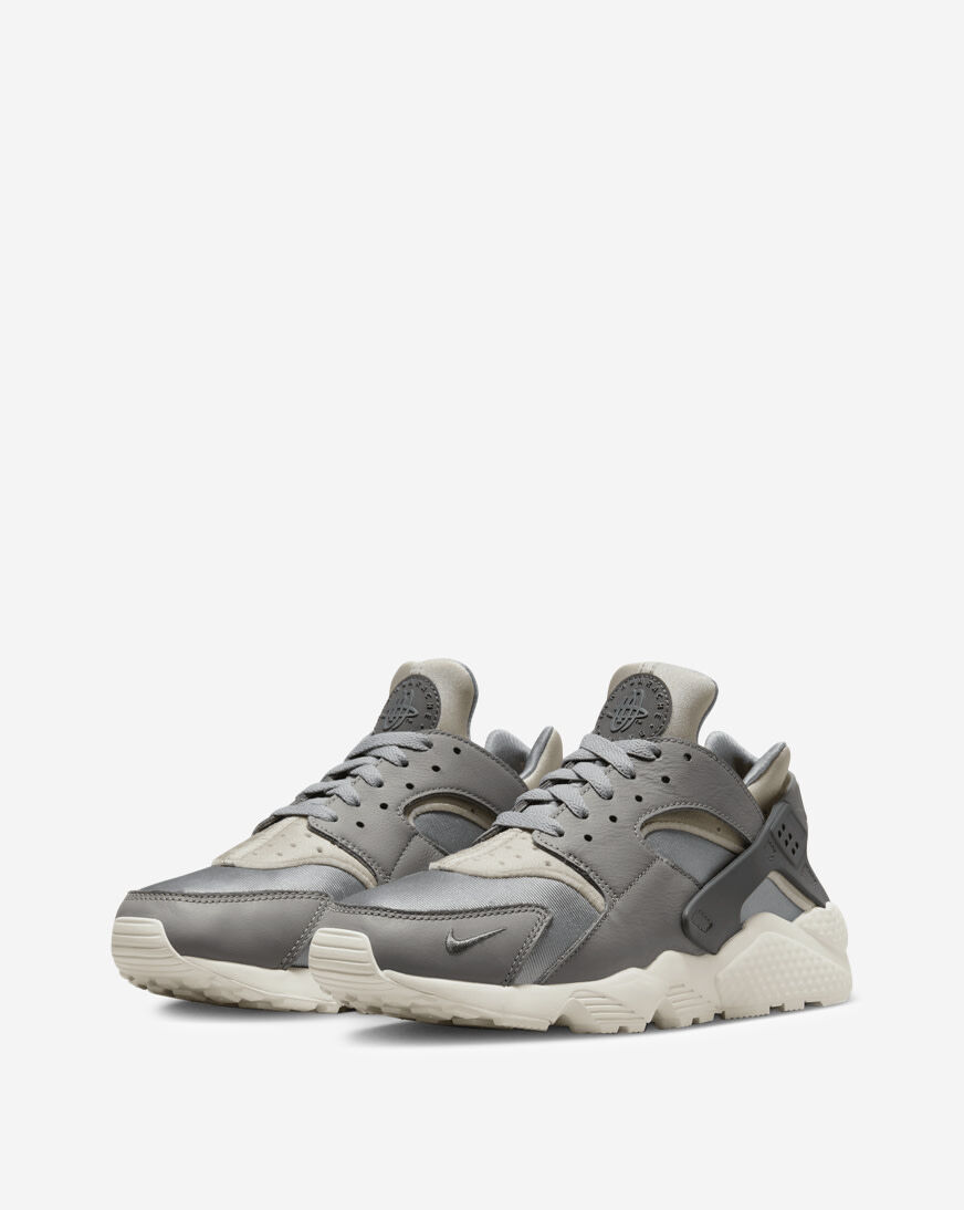 Nike huarache mens grey online