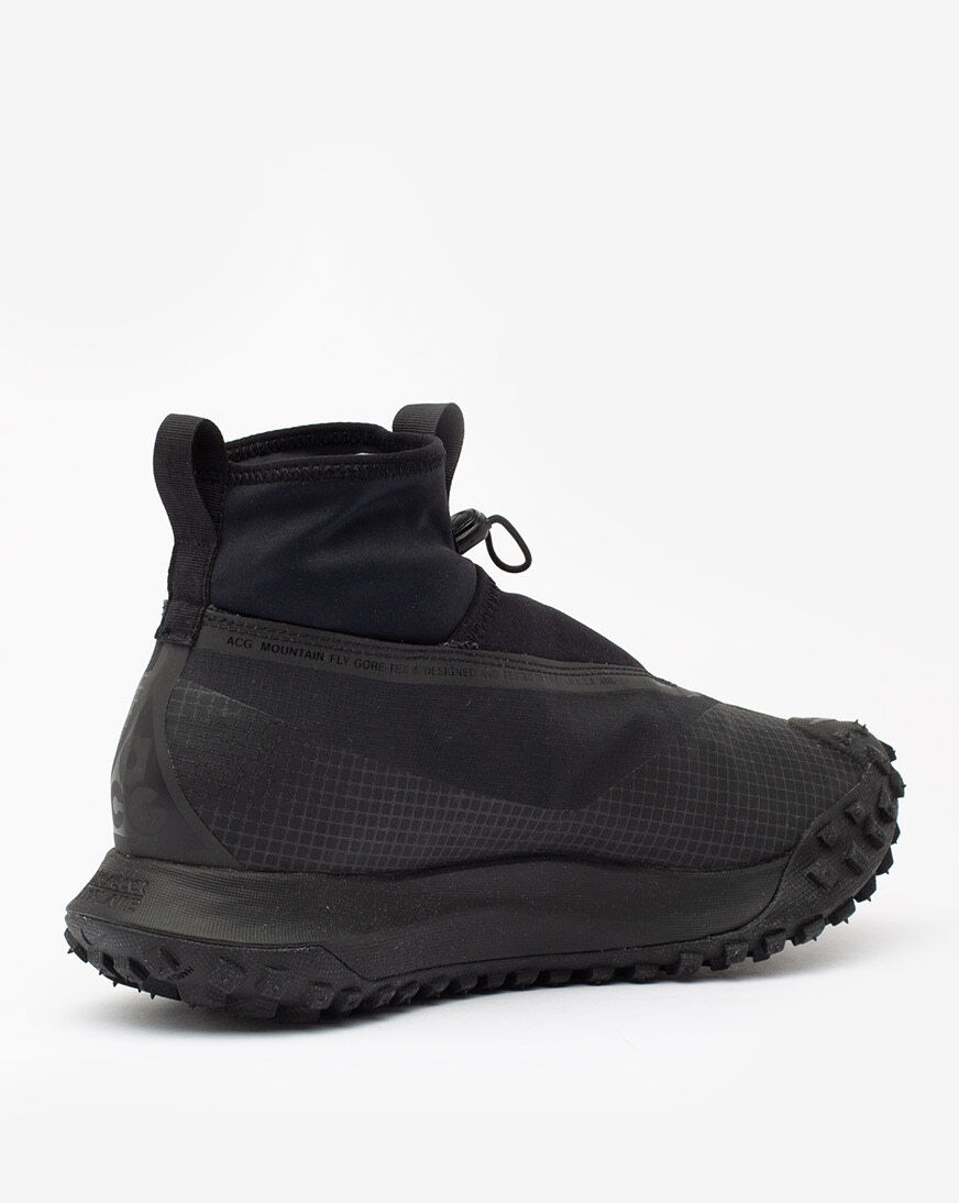 nike acg gore tex boots