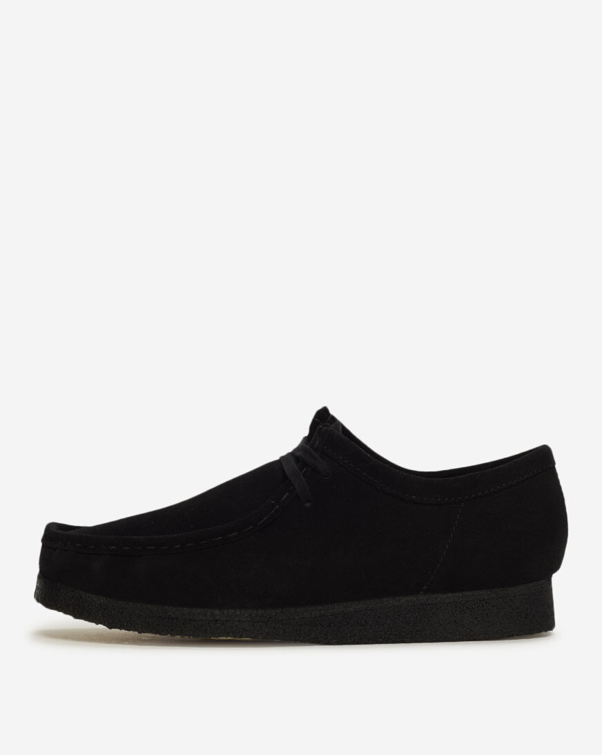 Shop Clarks Wallabee Suede 26155519 black | SNIPES USA