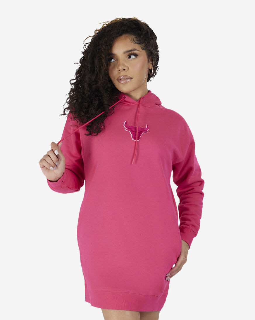Shop PRO STANDARD Chicago Bulls Triple Pink Fleece Dress BCBB515448-BPU  pink | SNIPES USA