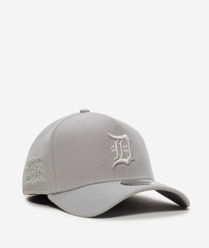 39Thirty Detroit Tigers Stretch Fit Fitted Hat
